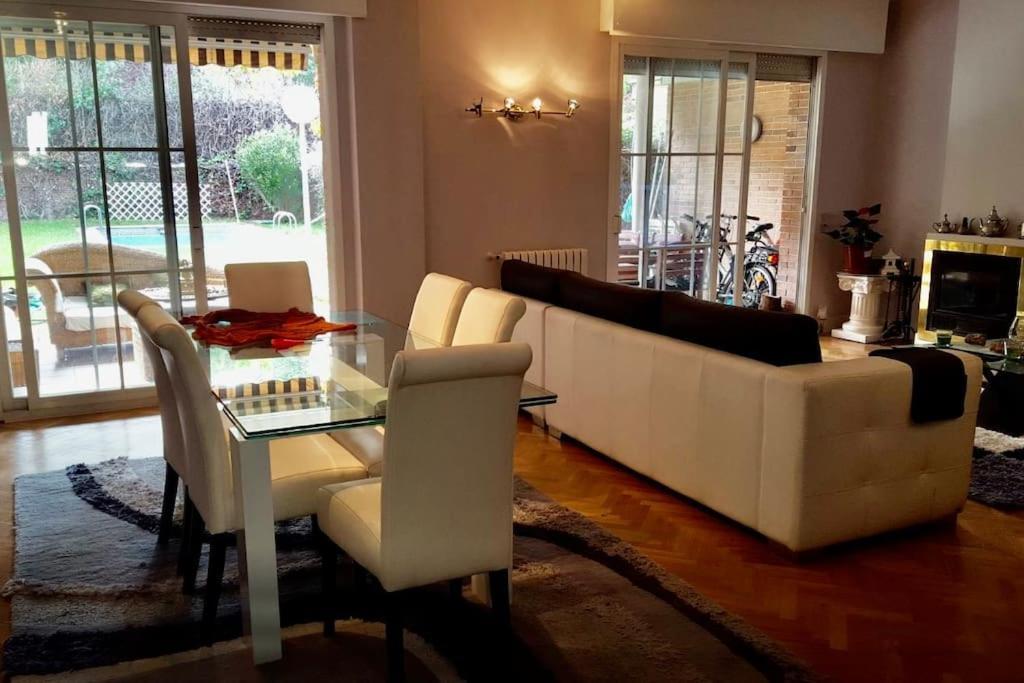 Casa De Mirtha Apartment Madrid Exterior photo